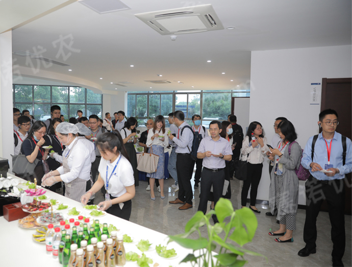 Corporate Reception Center
Indoor Planting Unit