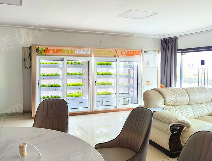 Corporate Dining Room Enclosure
Indoor Planting Unit